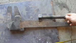 JCB самодельный ключ для разборки цилиндров