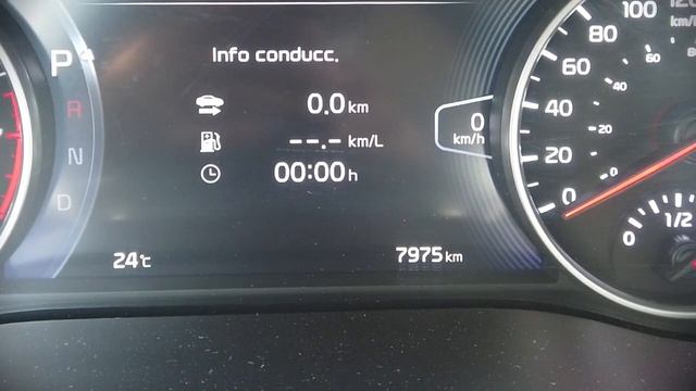Honda HR-V vs KIA Seltos - cuál es la reina de la categoría | Autocosmos смотреть онлайн