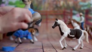 Арденский жеребец Schleich и другие. Самодельная амуниция за 5 минут!