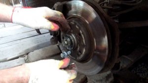Как просто проверить и отрегулировать зазор в подшипнике передней ступицы  Mercedes W210