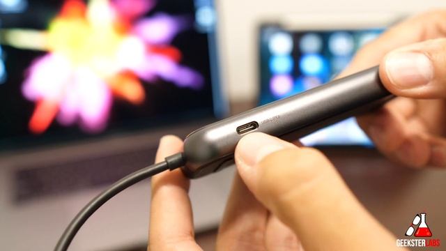 The Perfect Pocket USB-C Hub for Students & Professionals смотреть онлайн