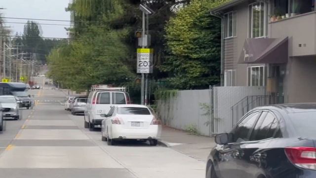 Seattle, In The Streets, Aurora Avenue, Emerald City Love ▶ 4 смотреть онлайн