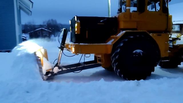 ТРАКТОР КИРОВЕЦ. К 700А. ЗИМА ПРИШЛА!!! смотреть онлайн