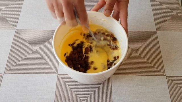 Кексы. Маффины. Самый лучший простой рецепт кексов с изюмом. смотреть онлайн