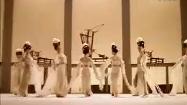 Beautiful Chinese traditional dance 漢族傳統舞蹈-白纻舞 смотреть онлайн
