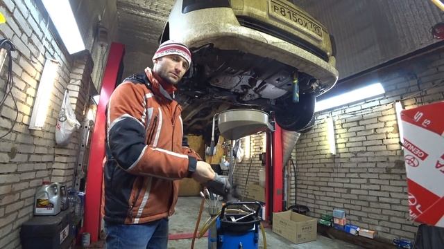 Поменял масло Kixx после 200км. пробега. Итог. смотреть онлайн