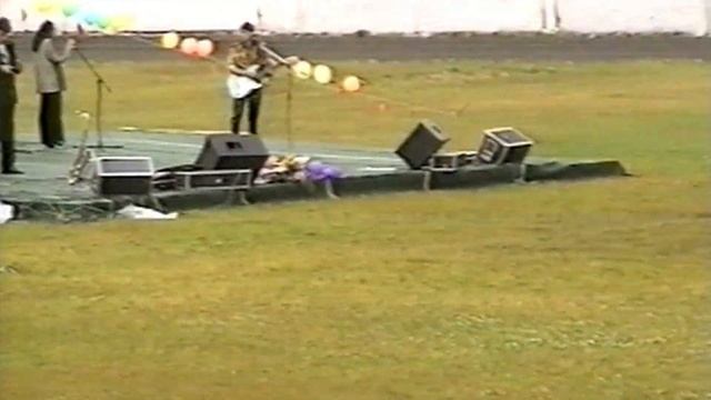 ПРАЗДНИК ТРУДА HD смотреть онлайн