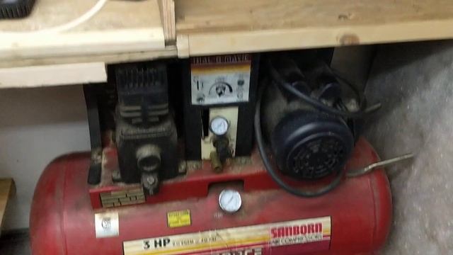 Pt 3: Almost Done inside! Grumman mobile lawnmower shop shelf / storage building смотреть онлайн