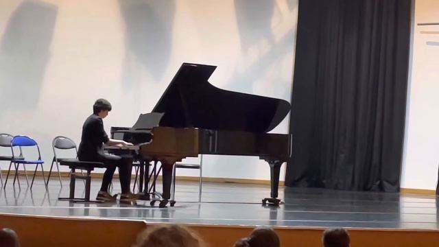 Valse en mi mineur opus posthume, Chopin, par Lou-Anne 17ans1/2 смотреть онлайн