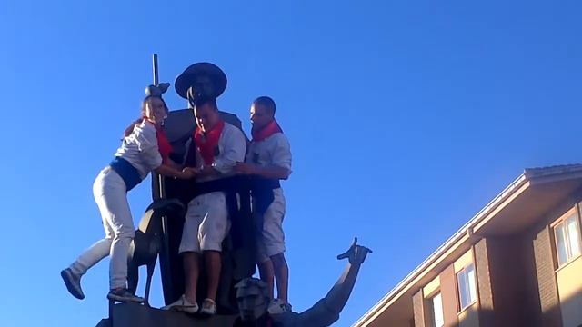 Puesta pañuelico 2012 calamocha смотреть онлайн