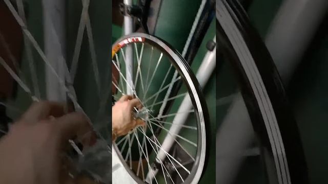 Спицовка колес 26" Часть 1 смотреть онлайн