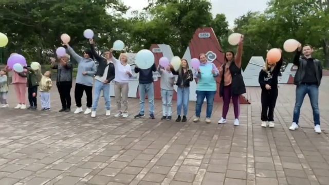 Клип-подарок от семьи на юбилей 30 лет двойняшкам смотреть онлайн