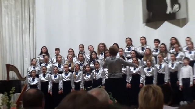 Старший хор фортепианного отделения ДШИ им. Е.А.Мравинского смотреть онлайн