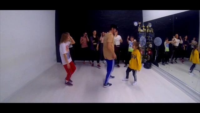 Uproar | Choreography | Grisha Vernikov | Beginner Group смотреть онлайн