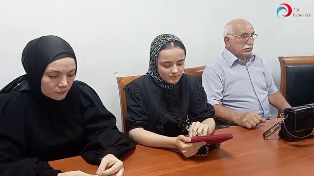 Еще двоих уроженцев Буйнакска наградили орденами Мужества (посмертно) смотреть онлайн