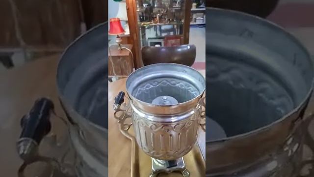 САМОВАРЧИК НА СТОЛЕ смотреть онлайн