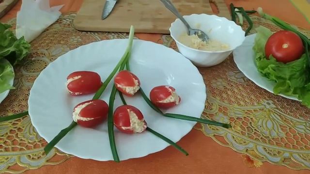 Закуска из помидор с сыром «Грибная поляна» и «Тюльпаны» смотреть онлайн