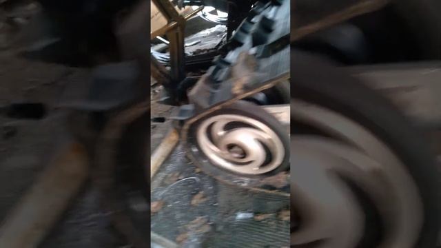 Установка проставок на снегоход Polaris Widetrak. смотреть онлайн