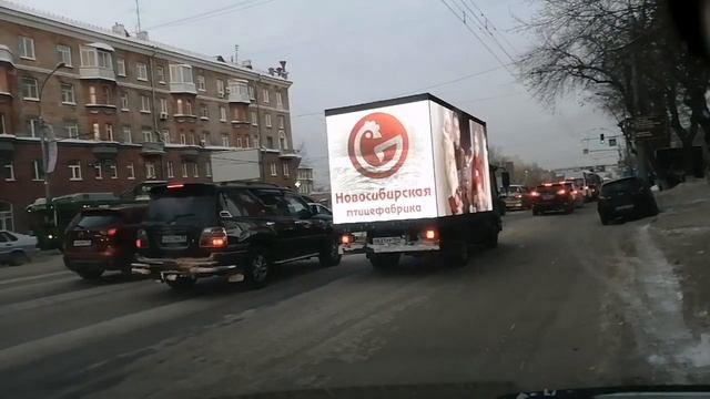 Самый большой телевизор на калёсах. смотреть онлайн