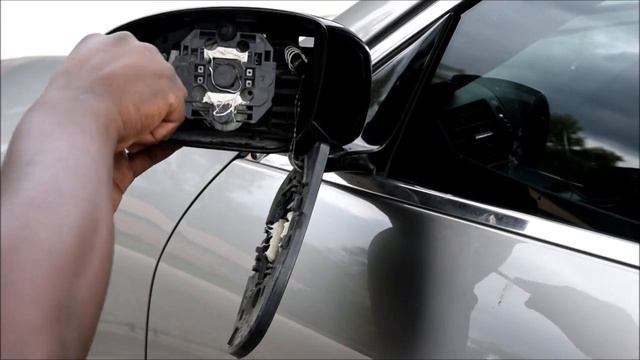 Infiniti M45 M35 Side Mirror keeps clicking. Can't keep set memory смотреть онлайн