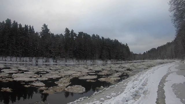 ПЕРВЫЙ ЛЕД 2021-2022. ЭКСТРЕМАЛЬНАЯ РЫБАЛКА. EXTREME FISHING смотреть онлайн