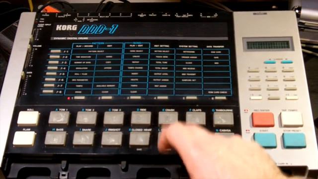 Korg DDD-1 Drum Machine Overview смотреть онлайн