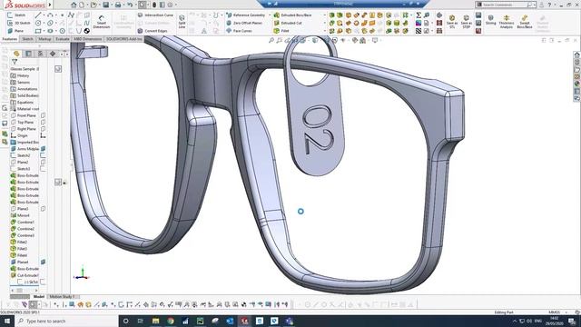 Using a VBA Macro to automate labeling parts in SolidWorks смотреть онлайн