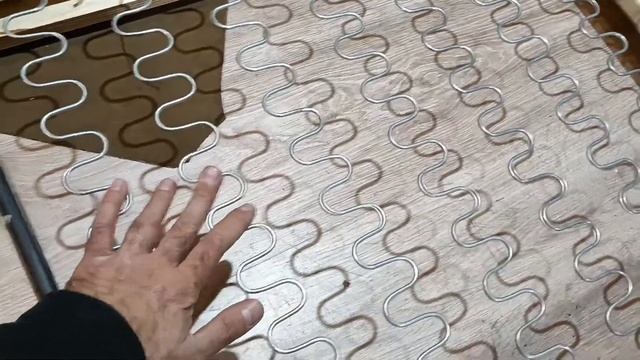 Замена пружин у дивана. Замена змеек. Ремонт дивана. смотреть онлайн