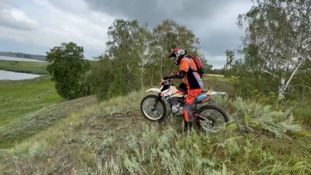 В первый раз в эндуро класс :) на Kayo K1 MX смотреть онлайн