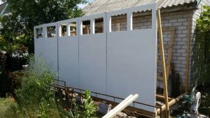 Сборка пристройки к дому из сэндвич-панелей