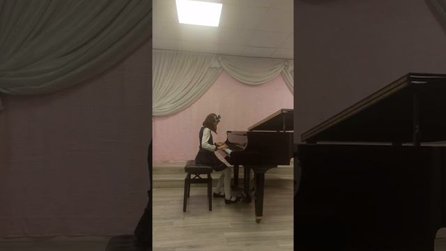Инструментальная музыка-Фоптепиано-В.Ходаш, "Богатырский марш", исполняет Кубикова Кристина, 9лет смотреть онлайн