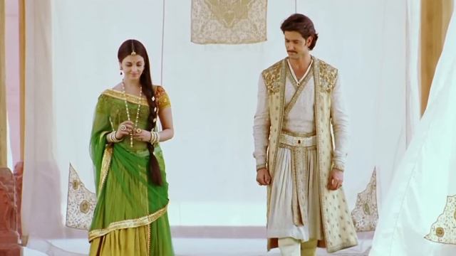Jodhaa Akbar (Tamil) - Muzhumadhi Video | @A.R. Rahman | Hrithik Roshan, AishwaryaRai