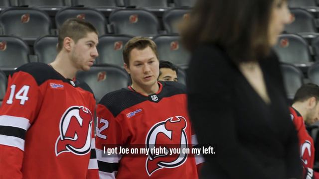 Curtis Lazar team photo day | MIC'D UP смотреть онлайн