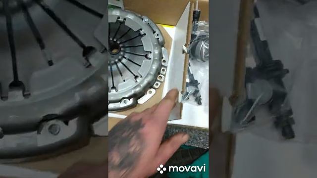 Renault Trafic, Laguna, Opel Vivaro ЗАМЕНА СЦЕПЛЕНИЯ смотреть онлайн