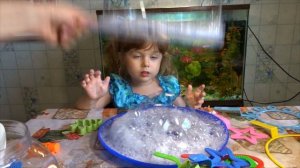 ОГРОМНЫЕ ПУЗЫРИ:))) МНОГО, МНОГО, МНОГО.... РАЗНЫХ ПУЗЫРЕЙ:)