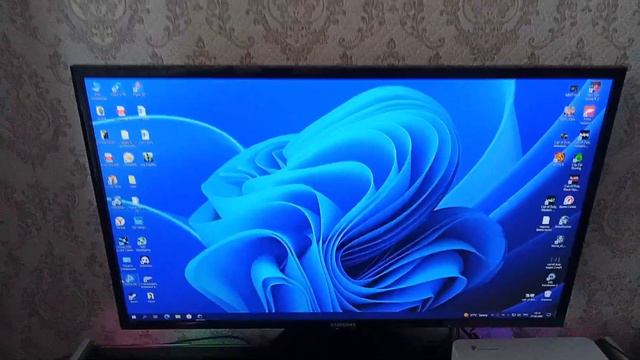 система компьютерная в столе смотреть онлайн