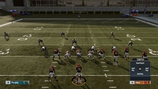Madden 19 Defensive Coverages 101 - How To Play Defense! смотреть онлайн