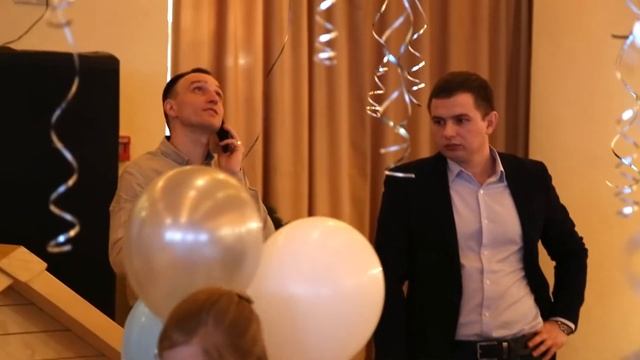 Димочке 1 годик. Первый день рождения. Праздник в ресторане. смотреть онлайн