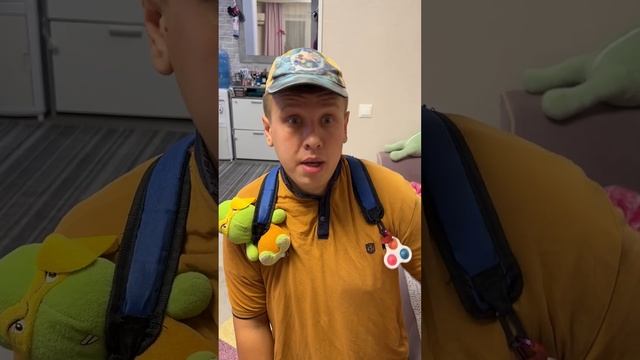 ПАПА ИГРАЕТ В КОМП