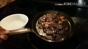 de Buyer blue carbon steel crepe pan. How to season, egg test etc