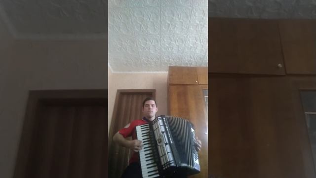 Мастер класс по игре на аккордеоне посвященный дню победы. "Катюша" и "Смуглянка" смотреть онлайн