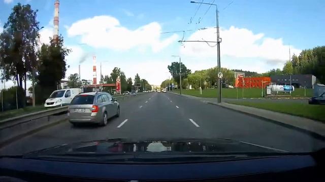 Audi Q7 4.2 TDI Trailer смотреть онлайн