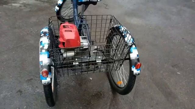 Мотовелосипед Комета на трёх колёсах