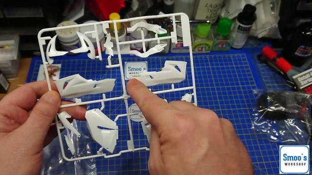 An in box review - Tamiya 1:12 14107 Honda RC211V 0'6 and 12618 fork detail up set смотреть онлайн