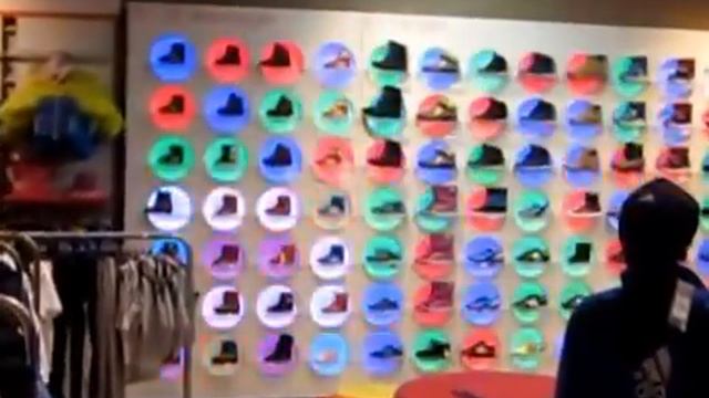 Цветомузыка ADIDAS смотреть онлайн