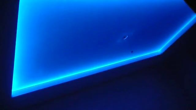 Диодная подсветка на натяжном потолке. смотреть онлайн