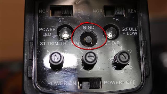 Как привязать радиоуправляемую модель к пульту управления | ALNADO смотреть онлайн