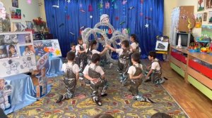 Танец Земля в иллюминаторе в детском саду