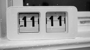 Зеркальное время на часах.  Что означают одинаковые зеркальные цифры на часах