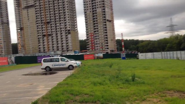 Одинцовский городской округ 2714 Мякининское шоссе, ЖК Спутник лето вечер
